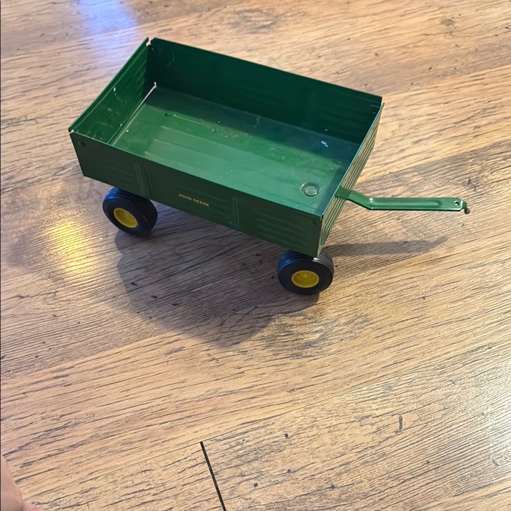 John Deere Green Toy Wagon